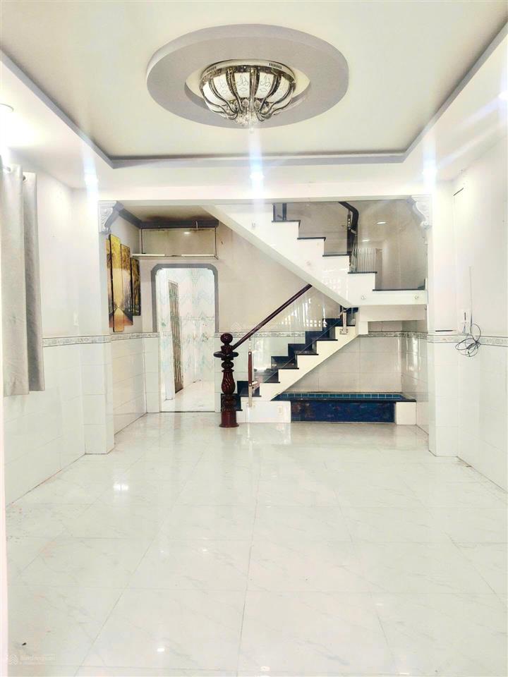 Bán nhà sát hxh dương bá trạc  lô góc thoáng không lộ giới  4.1x13  nhỉnh 6 tỷ