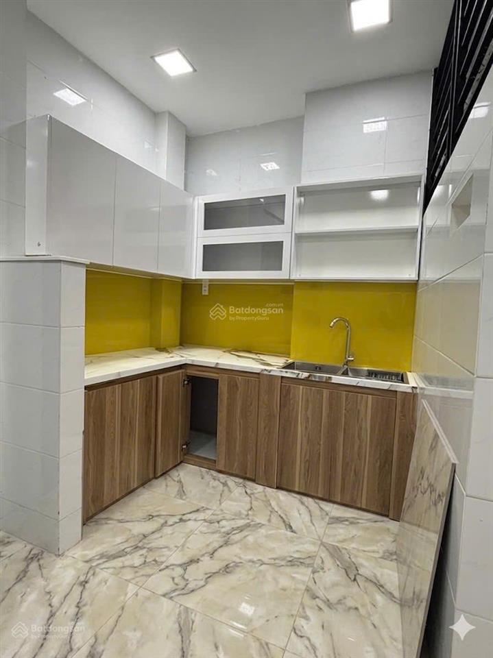 Bán nhà mới xây 3 tầng btct  42m2 (4.5x11.5)  2 mặt hẻm  dương bá trạc  quận 8