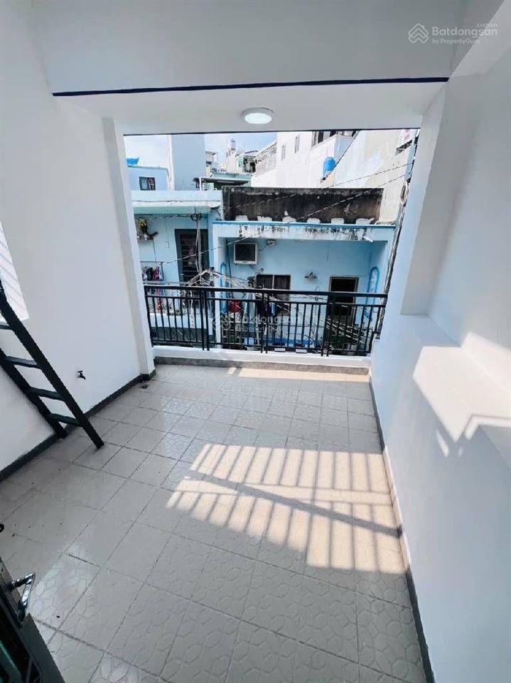 Chính chủ giảm 300tr cần bán nhanh  âu dương lân, tạ quang bửu quận 8, 4x15m nở hậu  0772 878 ***