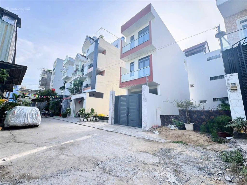 Linh trung  đường lê văn chí  63m2 full thổ  chỉ 5.85 tỷ