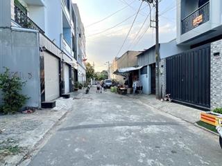 Linh xuân  đất 71m2(4.2x17)  full thổ cư  đường số 10  gần trường đào sơn tây  chỉ 4,4 tỷ tl