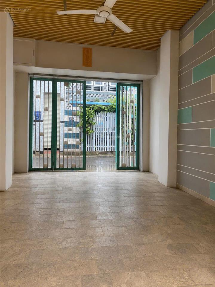 Linh trung  nhà 3 tầng  69m2  8.5 tỷ  ở ngay