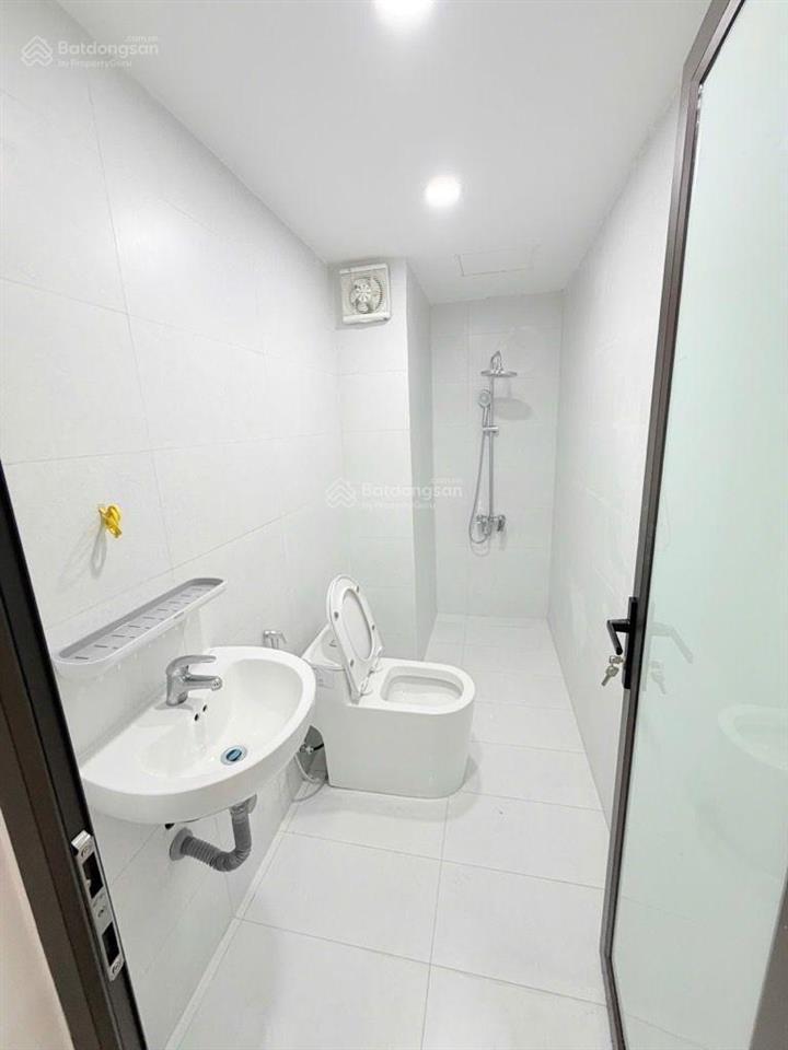 Bán gấp trong tuần giá tốt, đồng phát 80m2, 3 p ngủ nhỉnh 5 tỷ đ. sổ đỏ cc. nhà mới, thoáng sáng