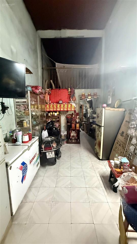 Mặt tiền kd đối diện trường  sát 3 tháng 2  giáp q5,6,10  vừa ở vừa cho thuê  hoàn công đủ