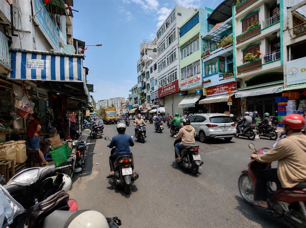 Mặt tiền kd ngay trung tâm q6  5 tầng  giáp q5,10,11  sát hồng bàng, chợ lớn  nhỉnh 4 tỷ