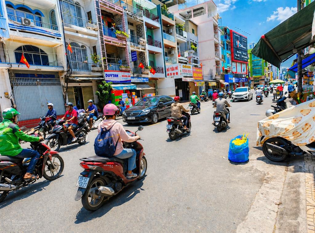Mặt tiền kd ngay trung tâm q6  5 tầng  giáp q5,10,11  sát hồng bàng, chợ lớn  nhỉnh 4 tỷ