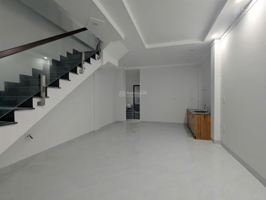 Cho thuê nhà riêng 11 triệu/th, 130m2, 3pn + 3wc tại c7 50, khu đô thị cát tường phú hưng