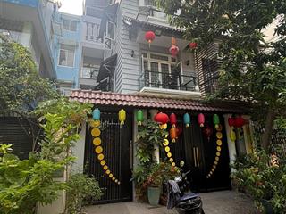 Chủ nhà đi mỹ định cư nên bán gấp