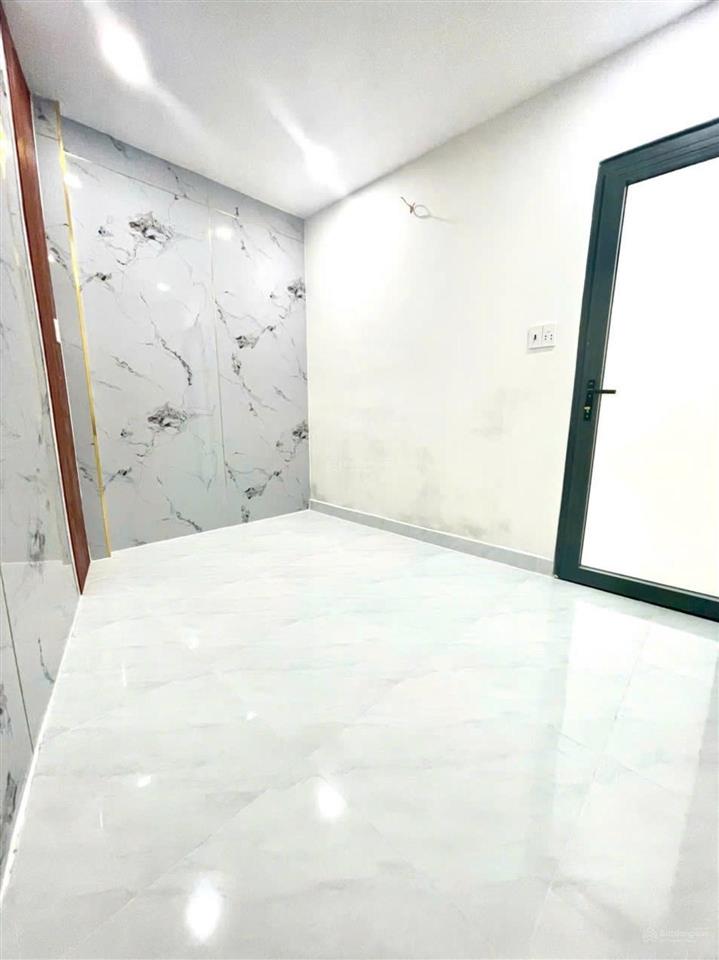 Nhà đẹp nguyễn thị tần quận 8 39m 2 tầng 3pn chỉ 4.98 tỷ