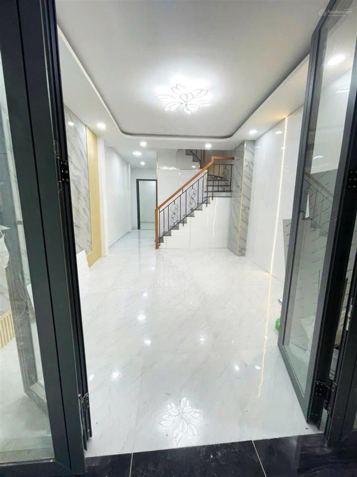 Nhà đẹp nguyễn thị tần quận 8 39m 2 tầng 3pn chỉ 4.98 tỷ