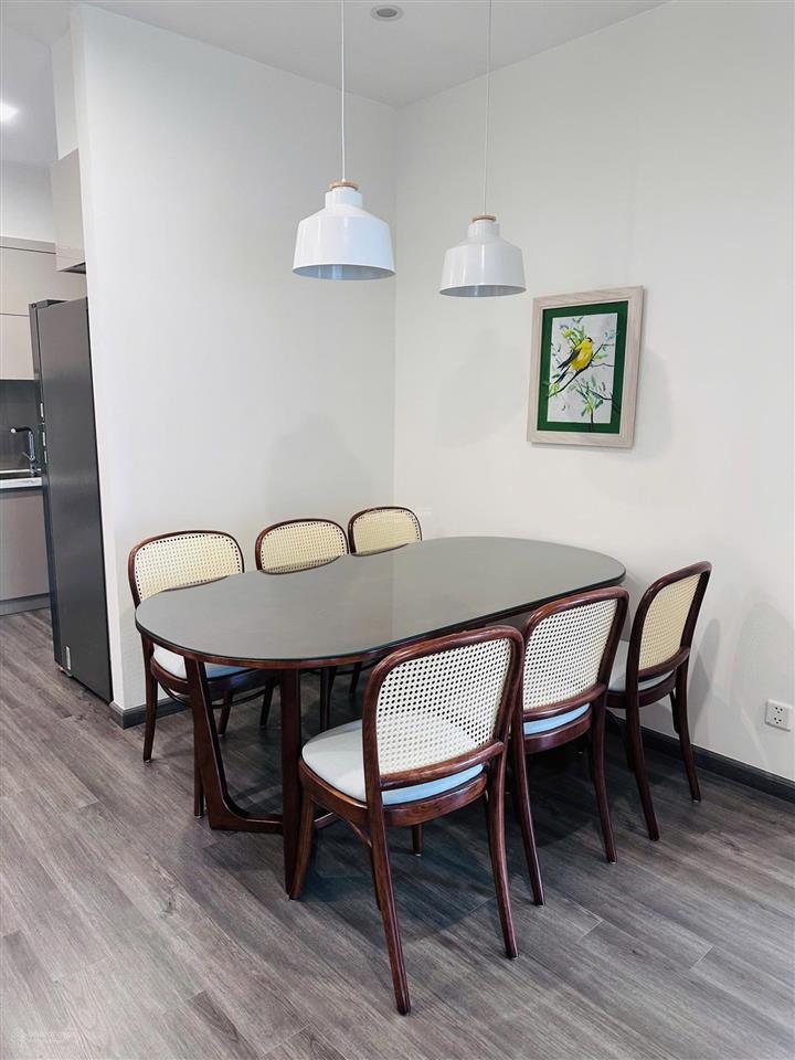 Bán gấp 2pn góc 74,1m2 sẵn sổ tòa r1.01 zenpark, giá 5.2 tỷ, hướng đn (đã giảm)