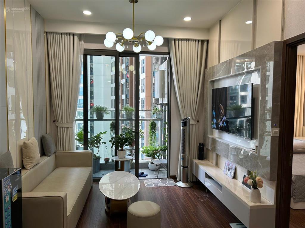 Cần bán căn 2pn 2vs  59m2  tây nam  sẵn sổ giá 4,45 tỉ mwf view vinuni  0919 754 ***