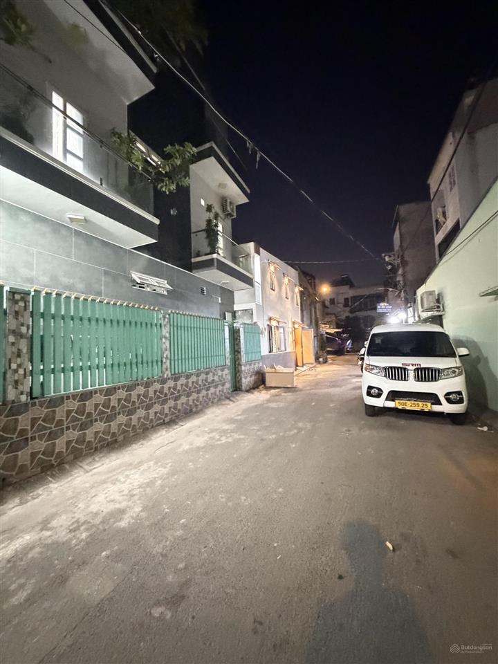 Chinh chủ bán nhà riêng hòa bình 45m2 sd ,hẽm 8m thông i  4,46 tỷ, 2pn, 2wc, nội thất đầy đủ