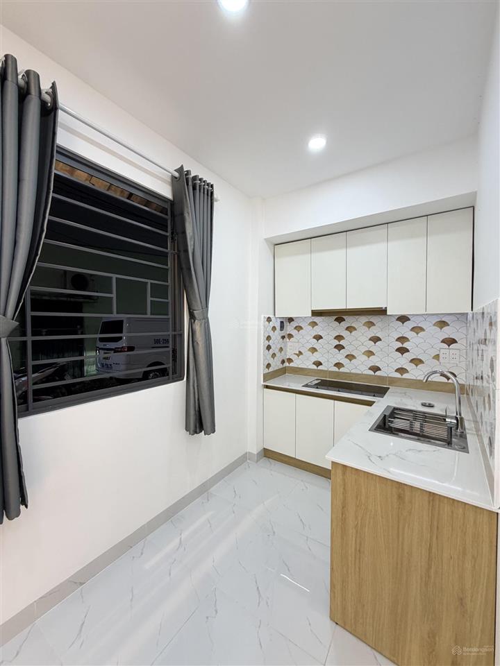 Chinh chủ bán nhà riêng hòa bình 45m2 sd ,hẽm 8m thông i  4,46 tỷ, 2pn, 2wc, nội thất đầy đủ