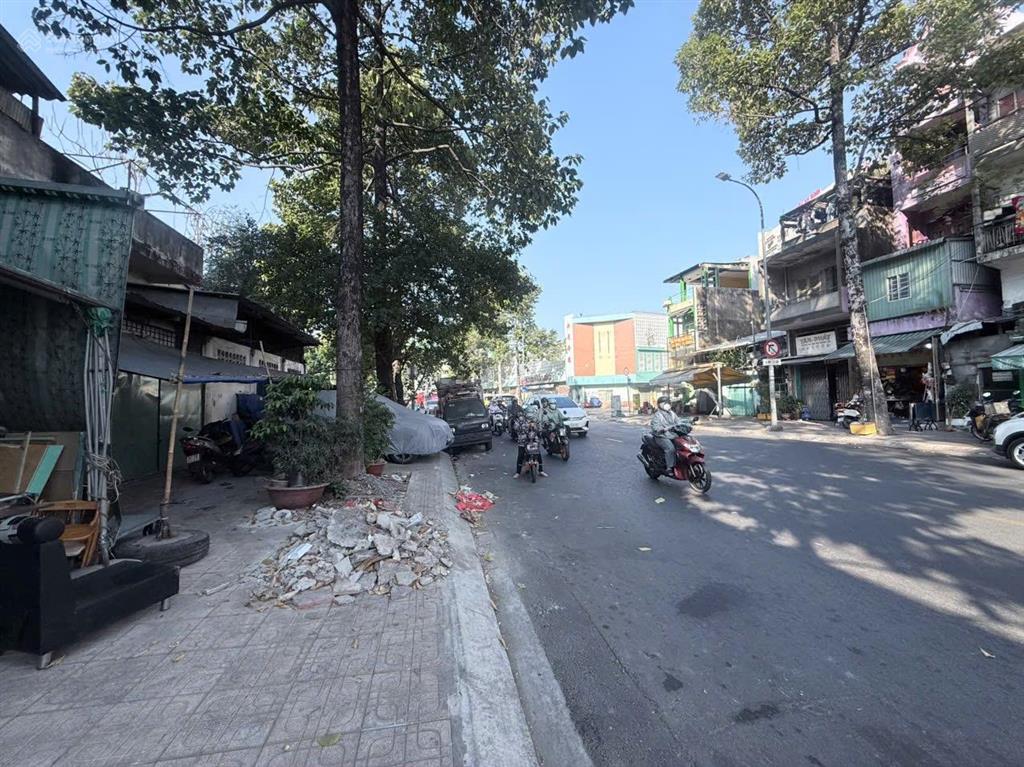 Bán nhà mặt tiền trần phú, phường an đông, thành phố hồ chí minh