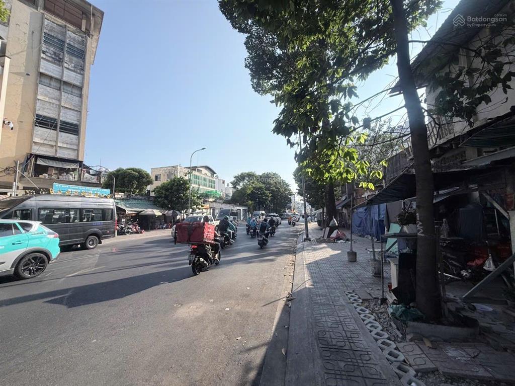 Bán nhà mặt tiền trần phú, phường an đông, thành phố hồ chí minh