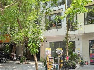 Cần bán liền kề park river ecopark 75m2 nhà thô, sổ đỏ đầy đủ, giá nhỉnh tỷ. 0932 560 ***