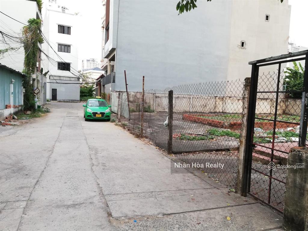 Hàng tốt cho nhà đầu tư  bán khuôn đất 20x31m cn 620m2, khu xây cao hoặc phân lô giá 84,9 tỷ