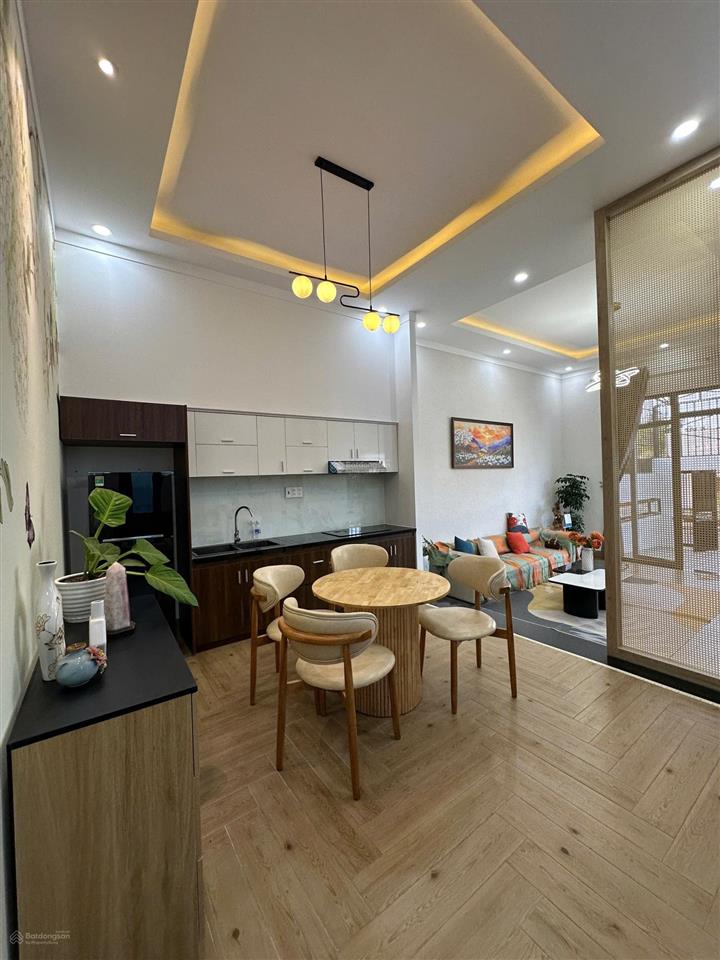 Nhà góc hai mặt tiền giá siêu tốt