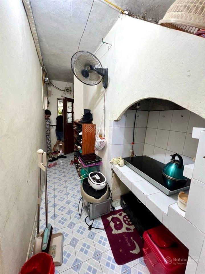 Tập thể tầng 4 2 thoáng trước sau lõi bách kinh xây hiếm nhà bán