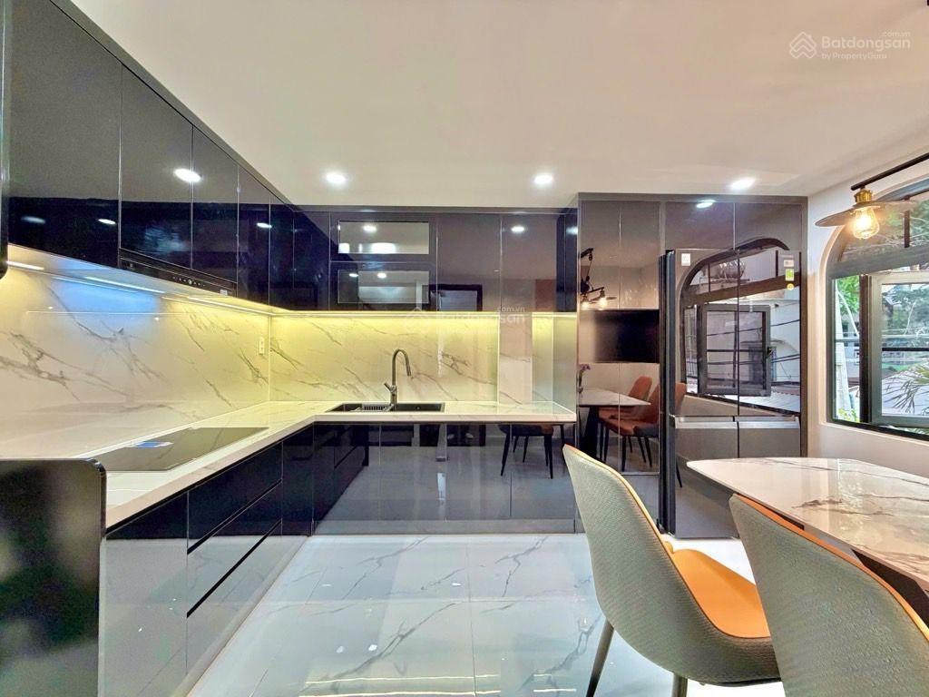 Nhà 5 tầng phú nhuận hẻm xe hơi quy hoạch lộ giới 6m