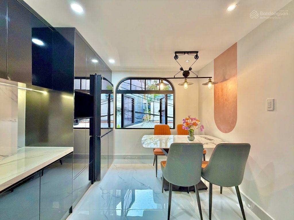 Nhà 5 tầng phú nhuận hẻm xe hơi quy hoạch lộ giới 6m