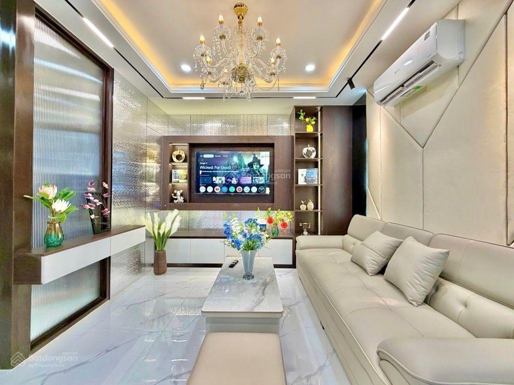 Nhà 5 tầng phú nhuận hẻm xe hơi quy hoạch lộ giới 6m