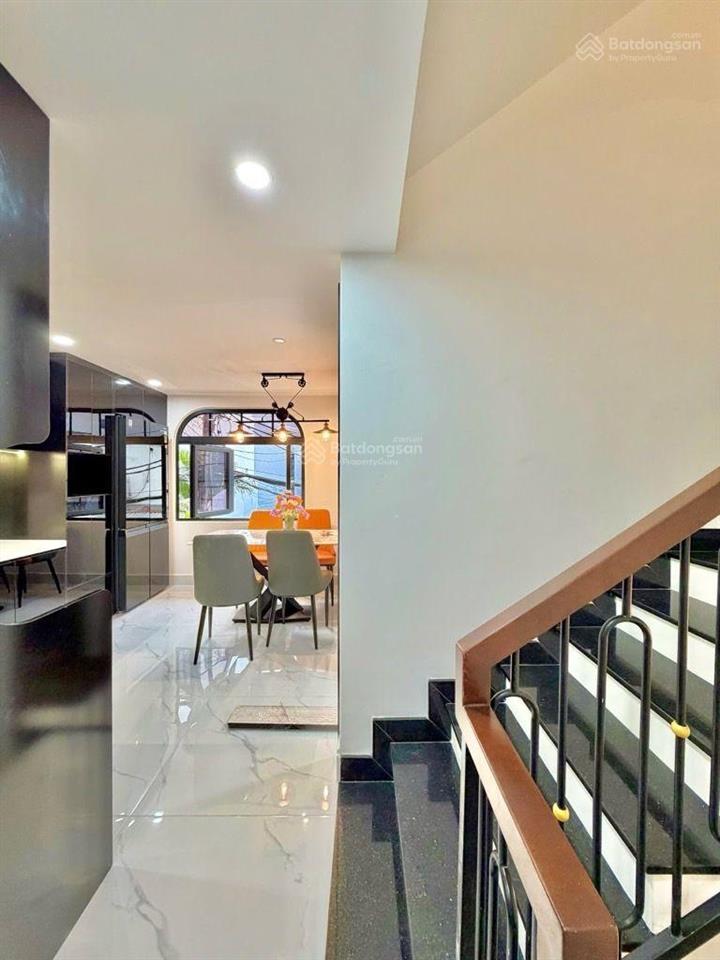 Nhà 5 tầng phú nhuận hẻm xe hơi quy hoạch lộ giới 6m