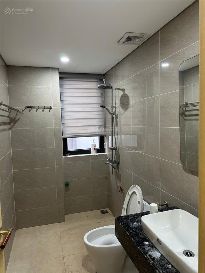 Cho thuê biệt thự xẻ khe phố biển 104m2 chỉ 10 triệu.  0917 891 ***