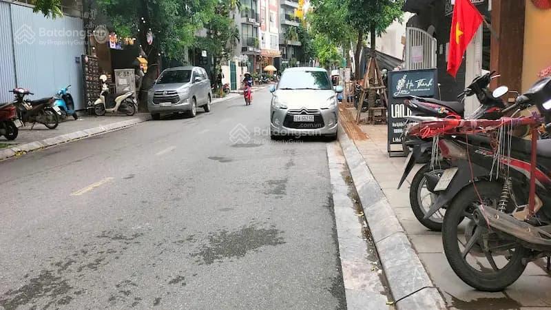 Bán nhà mới phố phú thượng, ô tô vào nhà, phòng tắm xin sò, cực chill