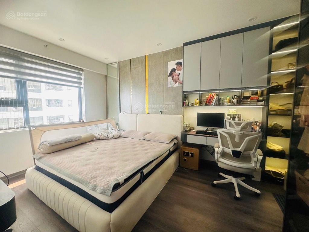 Bán căn hộ tòa sakura tower, 47 vũ trọng phụng, 85m2, 7 tỷ, 2 ngủ, 2 vs, sổ đỏ cc, full nội thất.