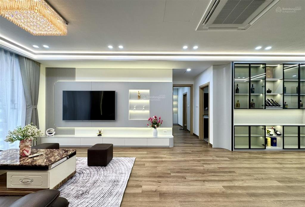 Chính chủ bán căn hộ 3 ngủ 123.7m2 chung cư richland southern, xuân thuỷ cầu giấy.  0937 466 ***