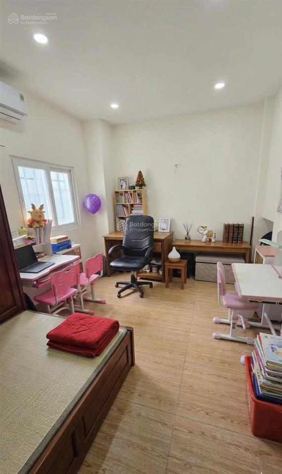 Nhà đẹp 66m2 linh đông  ô tô 7 chỗ vào nhà  sổ hoàn công  chỉ 5.6 tỷ