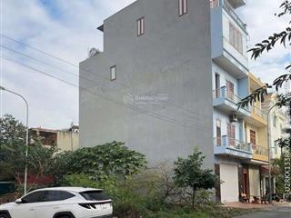 Lô góc 2 mặt tiền tại giãn dân móng  đại đồng  tiên du  chỉ hơn 40 triệu/m