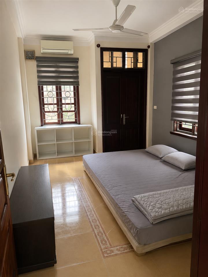 Giá tốt thế này, thời điểm nào cũng hết nhanh ^^ nhà 33m2, 5 tầng, 3 ngủ, chỉ 20m ra mặt đường