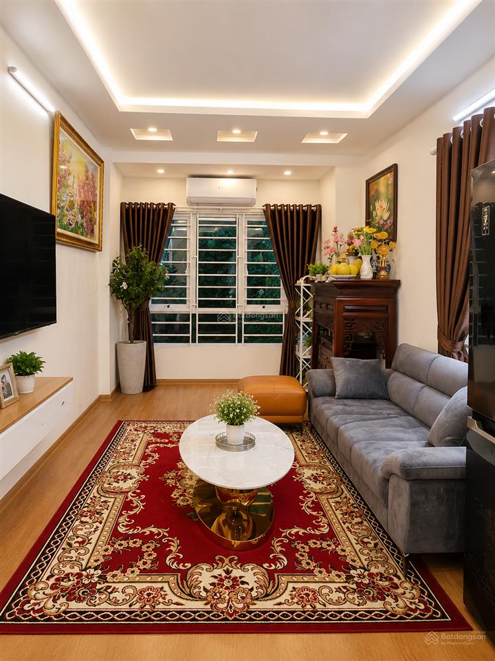 Nhà mặt ngõ văn hương, 32m2, 6 tầng, 3 ngủ rộng. 11,85 tỷ (có thương lượng)