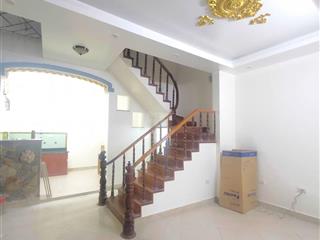 Khu vực hiếm bán nhà phố tô vĩnh diện  thanh xuân.
nhà 4 tầng 50m2, mặt tiền 3.5m, 30m ra phố