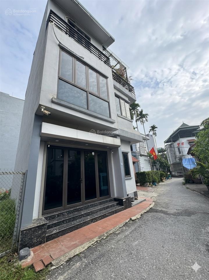 Giảm chào 500tr chủ cần bán gấp nhà ở đông dư, bát khối, hn. dt 60m2 x 3 tầng, mt 6m2 giá 9,5 tỷ