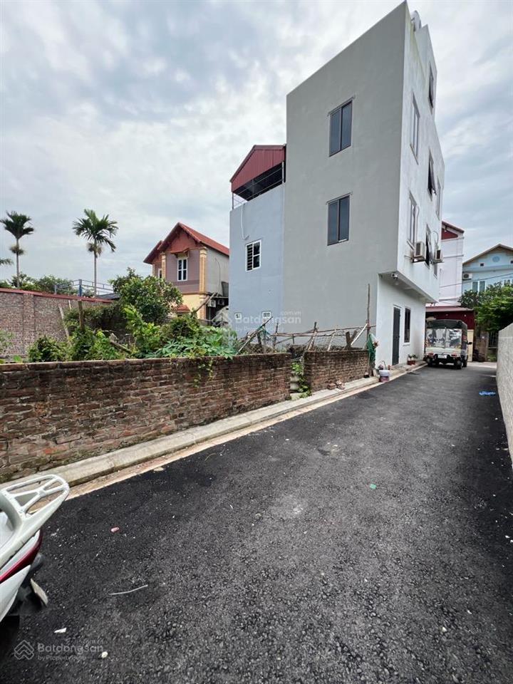 Lô đất rẻ hiếm duy nhất còn sót lại tại đa tốn, hn. dt 45m2, mt 4m2 giá 3,2 tỷ