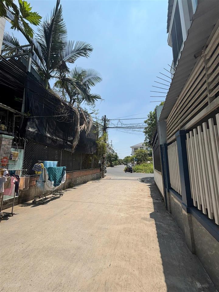 Bán đất tại liên phường, giá tốt 6,25 tỷ, 52,4m2, p. phước long b, tp. hcm
