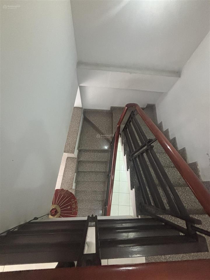 Nhà 3 tầng linh trung 51m2  hẻm 3m ba gác 1 sẹc  bề ngang 6.7m bề thế nở hậu 7.2m