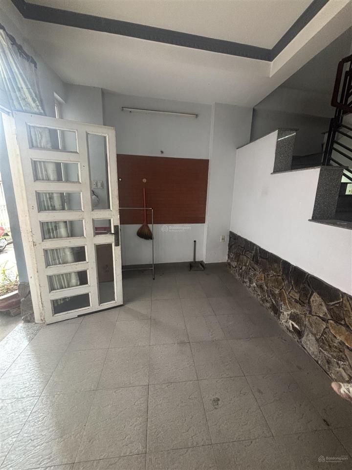 Nhà 3 tầng linh trung 51m2  hẻm 3m ba gác 1 sẹc  bề ngang 6.7m bề thế nở hậu 7.2m