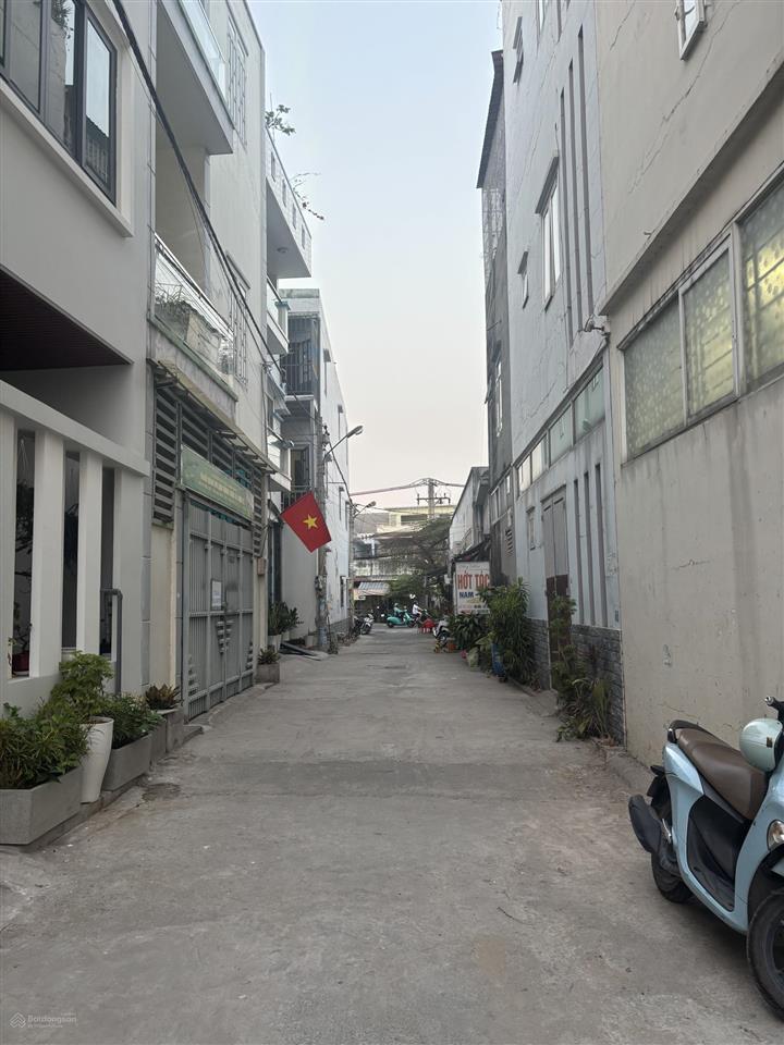 Đất nền trung tâm linh tây 90m2  hẻm xe tải  bề ngang 7.6m cực hiếm cách phạm văn đồng 100m
