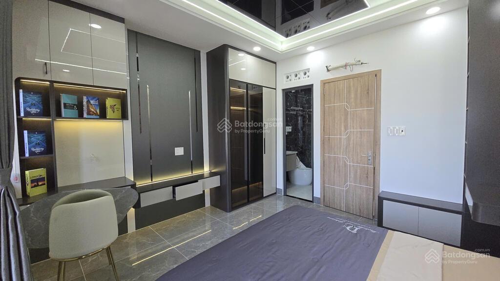Nhà 5 tầng hẻm 1 sẹc phạm văn đồng 67.3m2  đường 8m có vỉa hè  thiết kế cao cấp