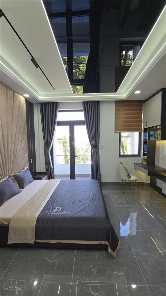 Nhà 5 tầng hẻm 1 sẹc phạm văn đồng 67.3m2  đường 8m có vỉa hè  thiết kế cao cấp