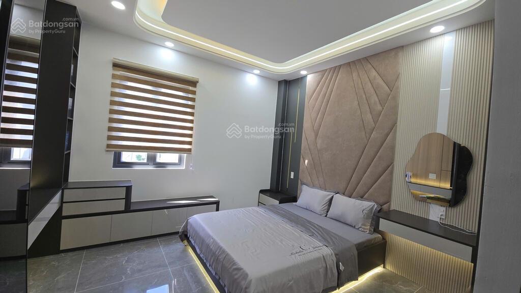 Nhà 5 tầng hẻm 1 sẹc phạm văn đồng 67.3m2  đường 8m có vỉa hè  thiết kế cao cấp
