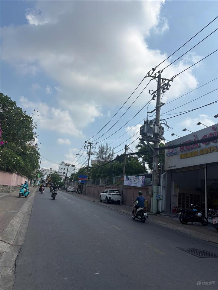 Bán nhà mặt phố đẹp tại tăng nhơn phú b, quận 9, giá 8,55 tỷ, diện tích 124,3 m2. giá cực tốt