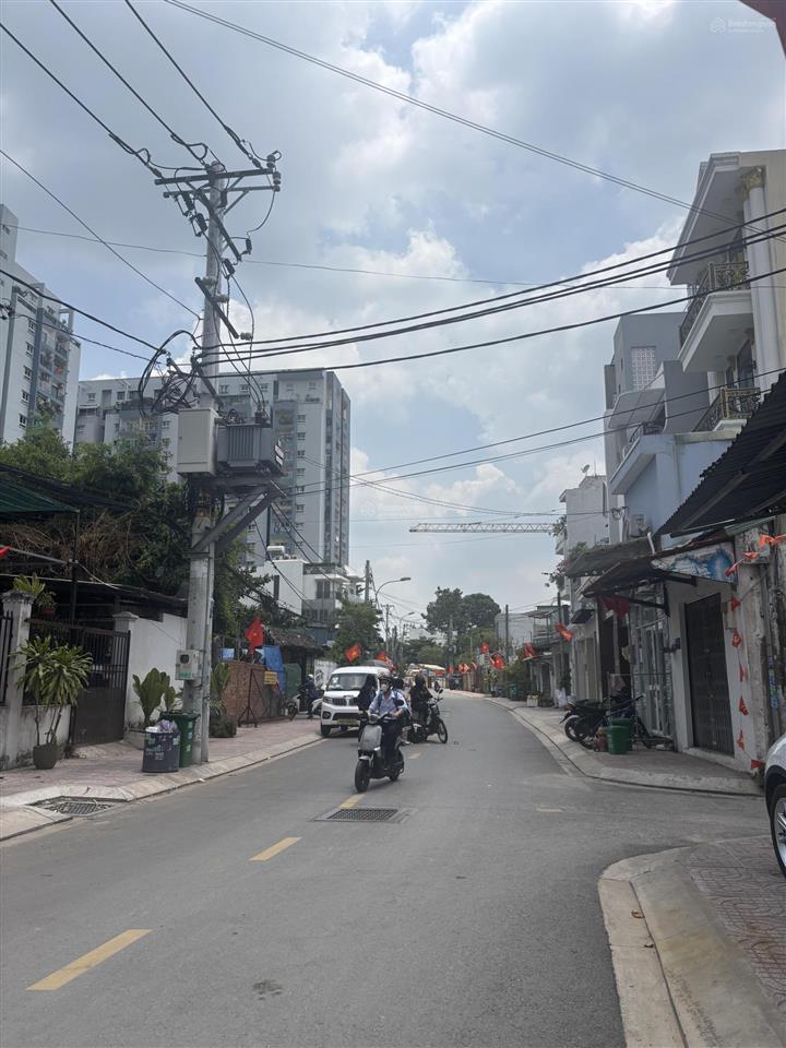Đất đẹp hẻm ô tô đường số 8, linh trung, thủ đức  ngang 4.5m