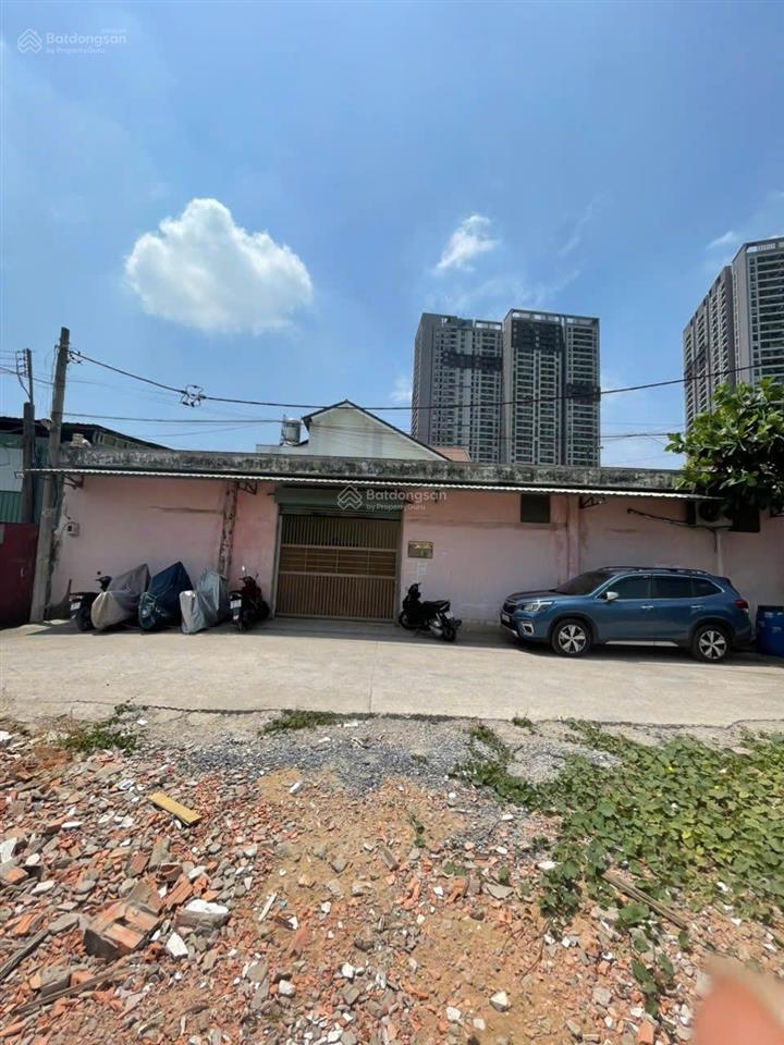 Đất đẹp hẻm xe hơi kha vạn cân  linh trung  thành phố thủ đức. gần cầu vượt linh xuân