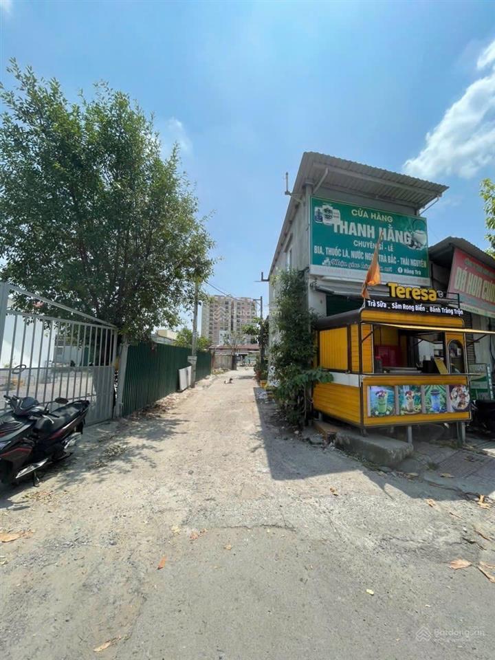 Đất đẹp hẻm xe hơi kha vạn cân  linh trung  thành phố thủ đức. gần cầu vượt linh xuân